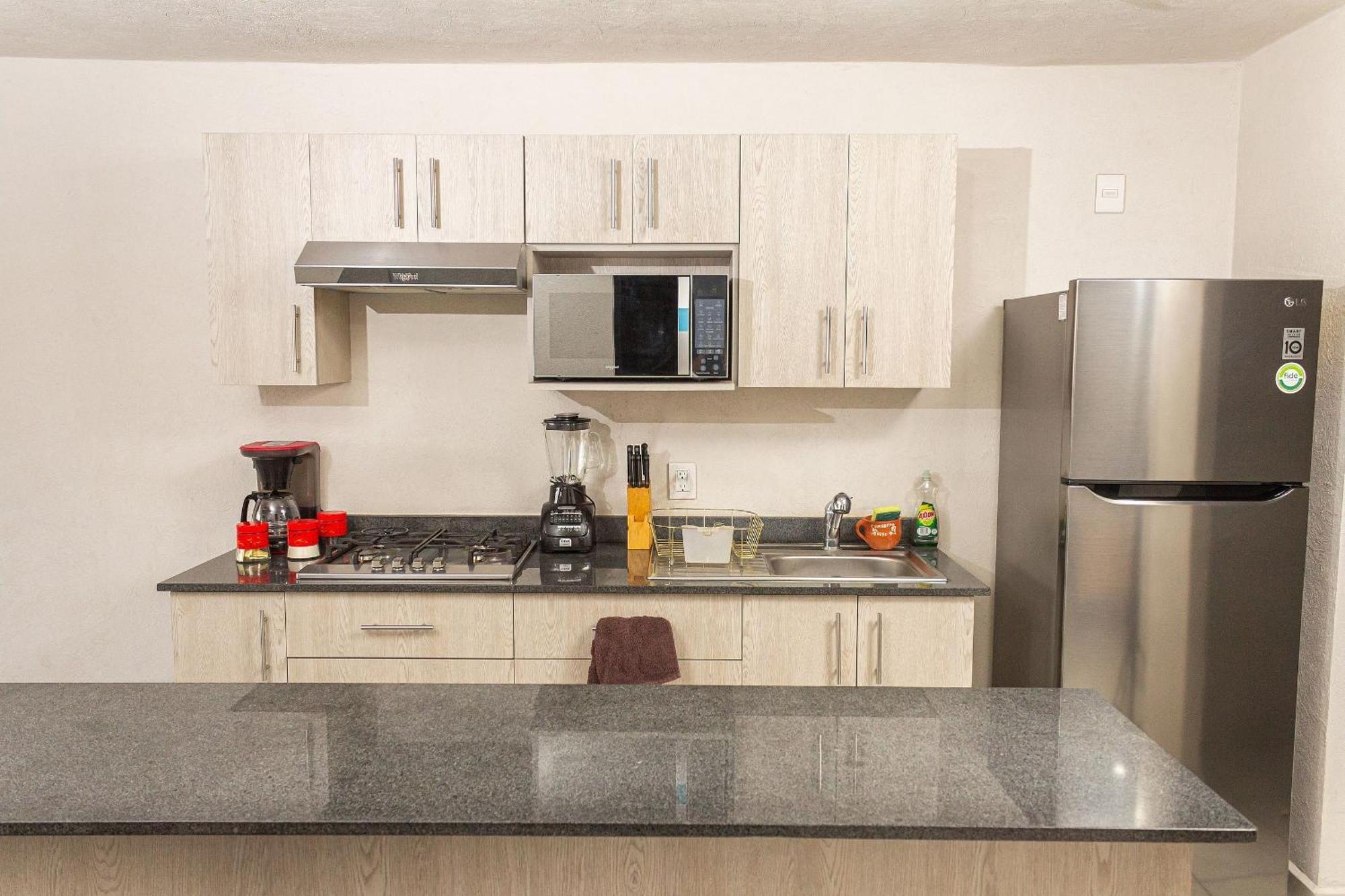 Departamento Centrico Cerca De Imss Hc Vil Y Cucs Apartment *